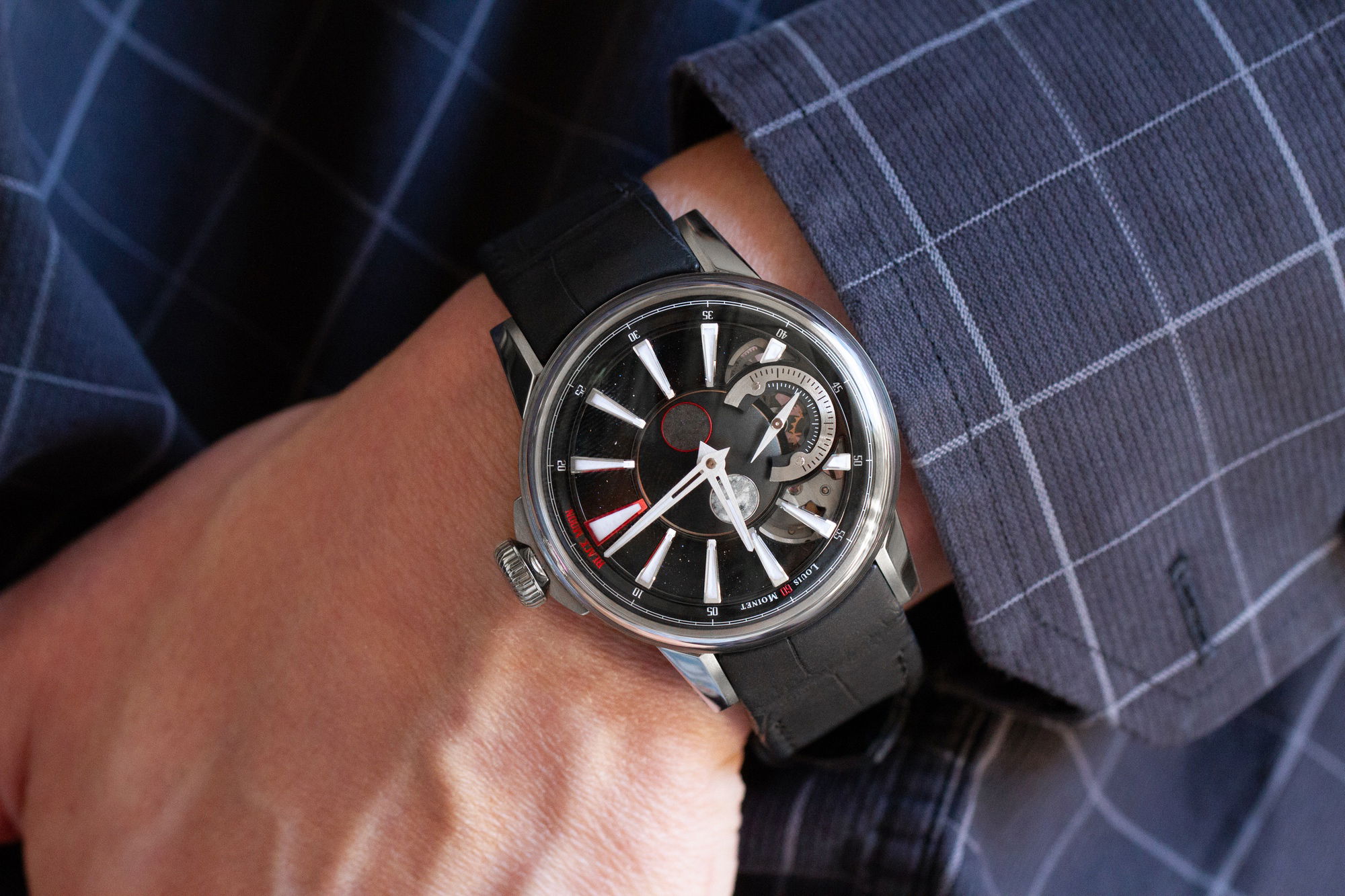 Black Moon - Image 5