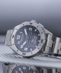 Alternative view of AlpinerX Alive