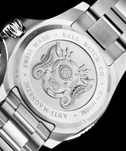 Alternative view of Engineer Hydrocarbon DeepQUEST Protector