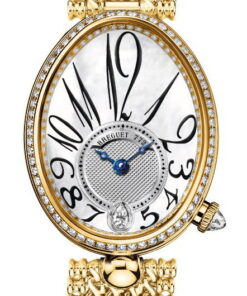 Reine de Naples 8918