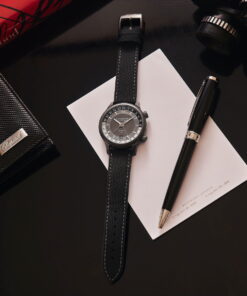 Alternative view of L.U.C GMT One Black