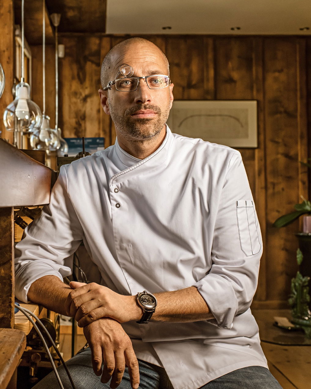 DC1 Titanium - Image 2