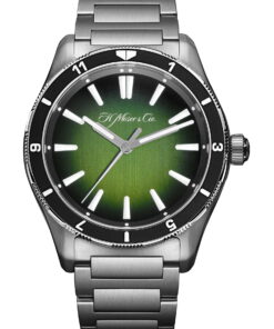 Alternative view of Pioneer Centre Seconds Rotating Bezel C.02 For Collective