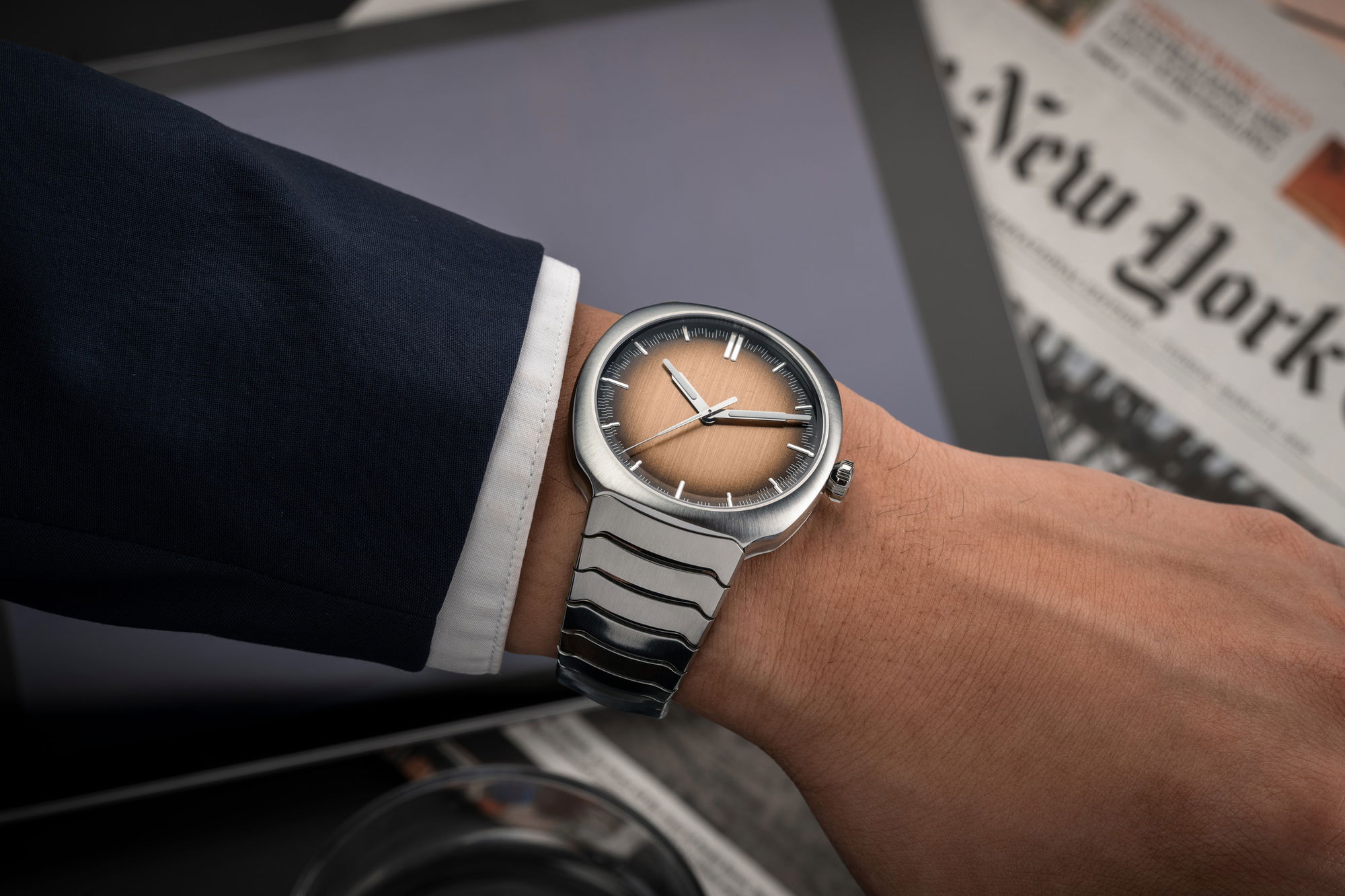 Streamliner Centre Seconds Smoked Salmon - Image 10