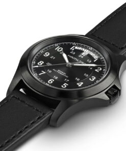 Alternative view of Khaki Field King