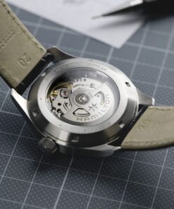 Alternative view of Khaki Field Murph