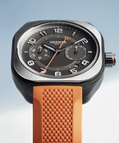 Alternative view of H08 Chronograph