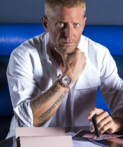 Alternative view of Big Bang Millennial Pink