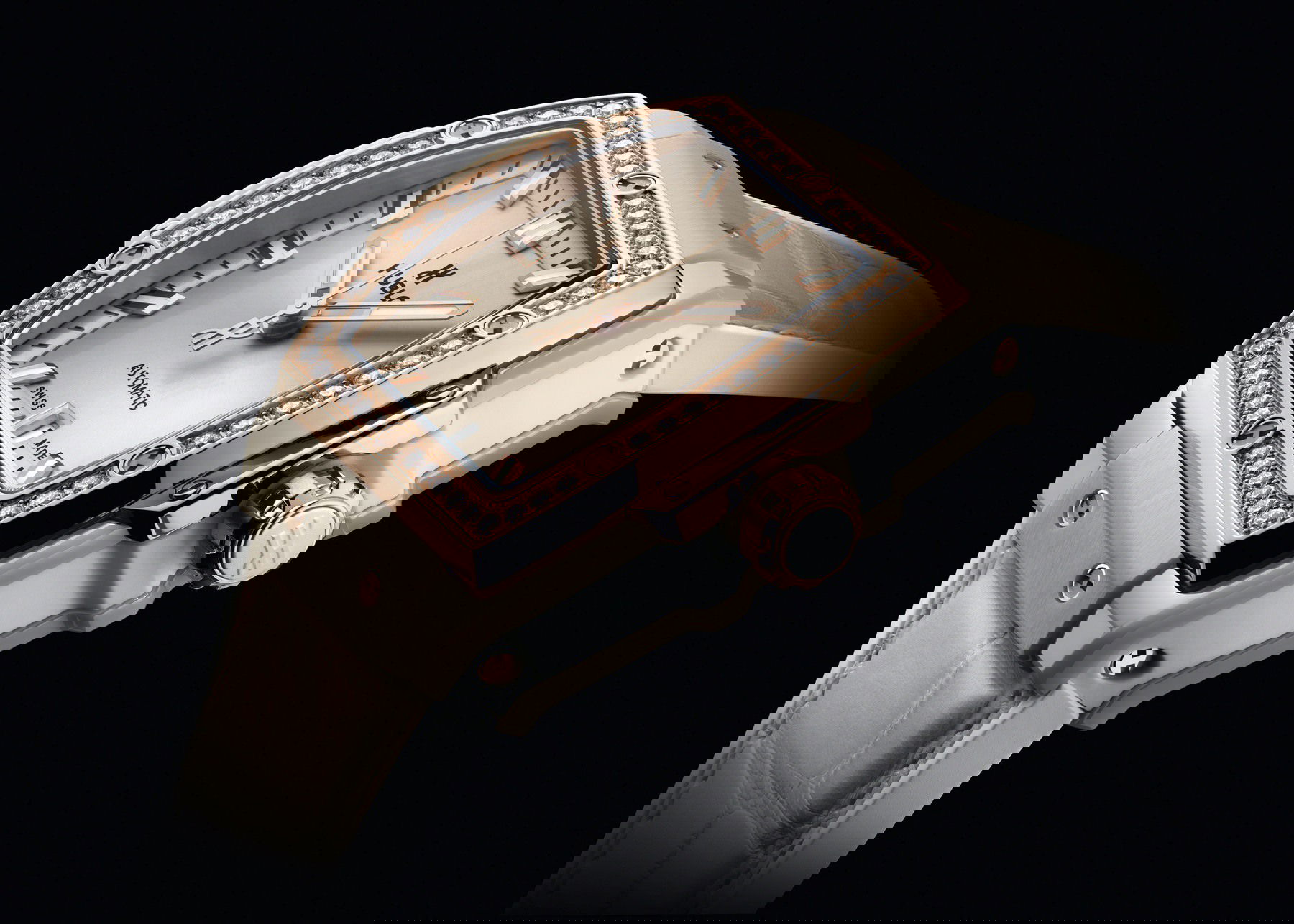 Spirit of Big Bang Beige Ceramic King Gold Diamonds - Image 2