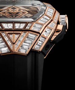 Alternative view of Spirit of Big Bang Sang Bleu High Jewellery King Gold
