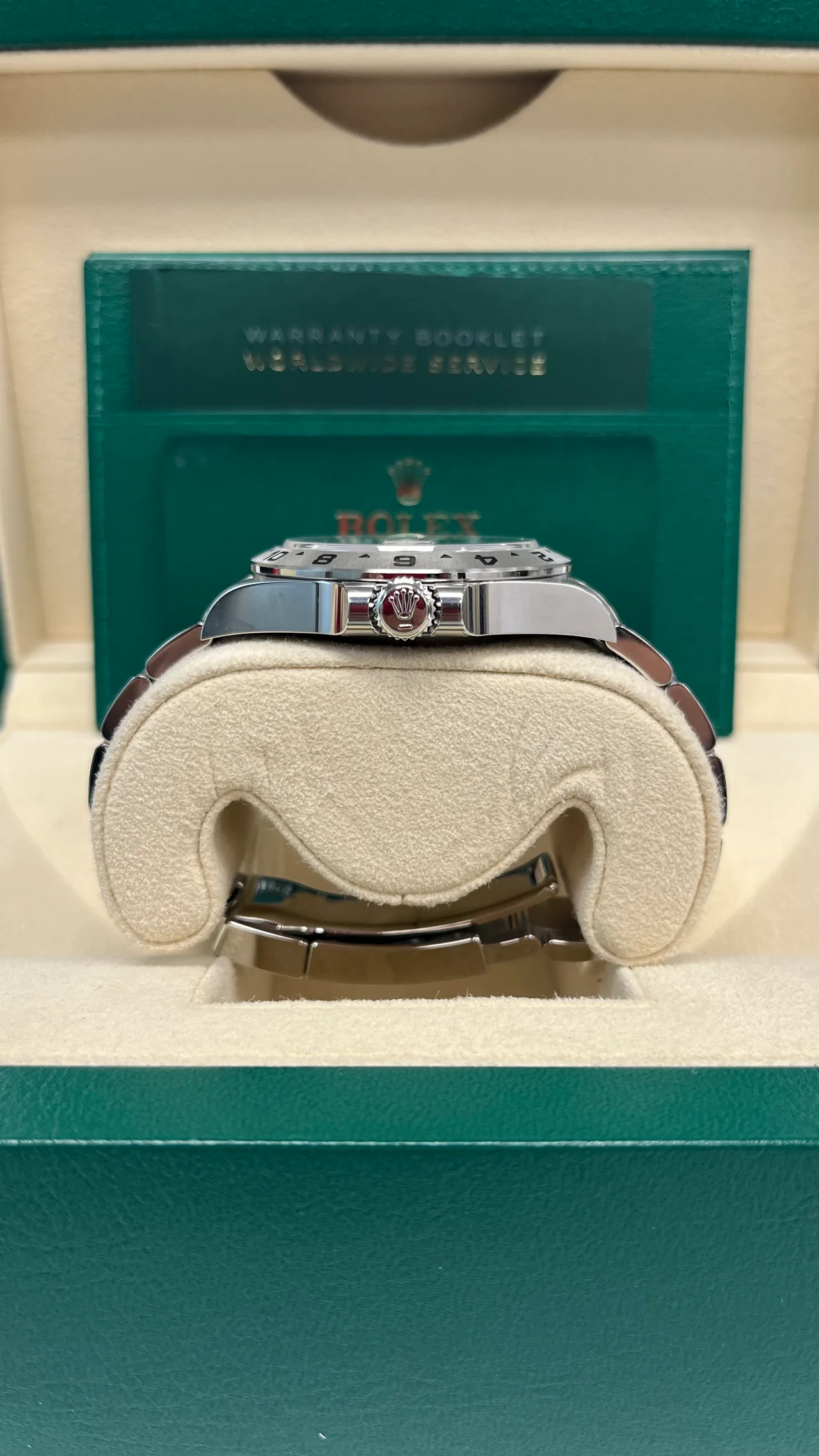 Rolex Explorer II 42 mm Oystersteel 226570-0002 - Image 4