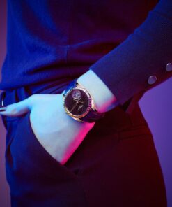 Alternative view of Tonda 1950 Moonbow