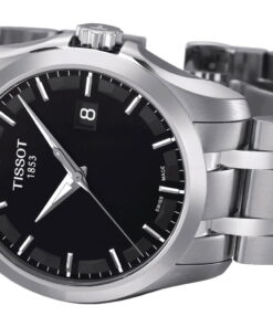 Alternative view of Couturier