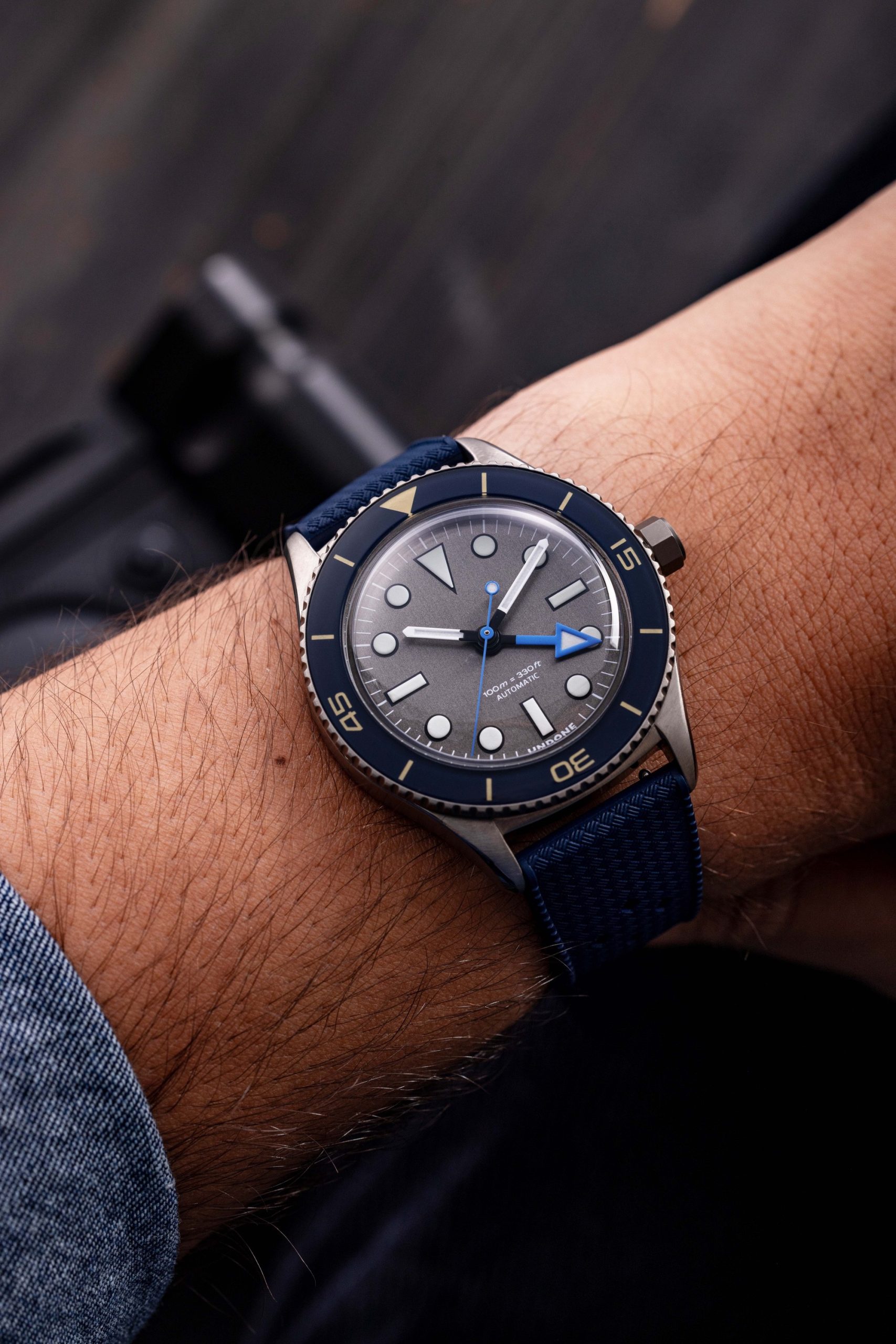 Basecamp Explorer Blue bezel - Image 3