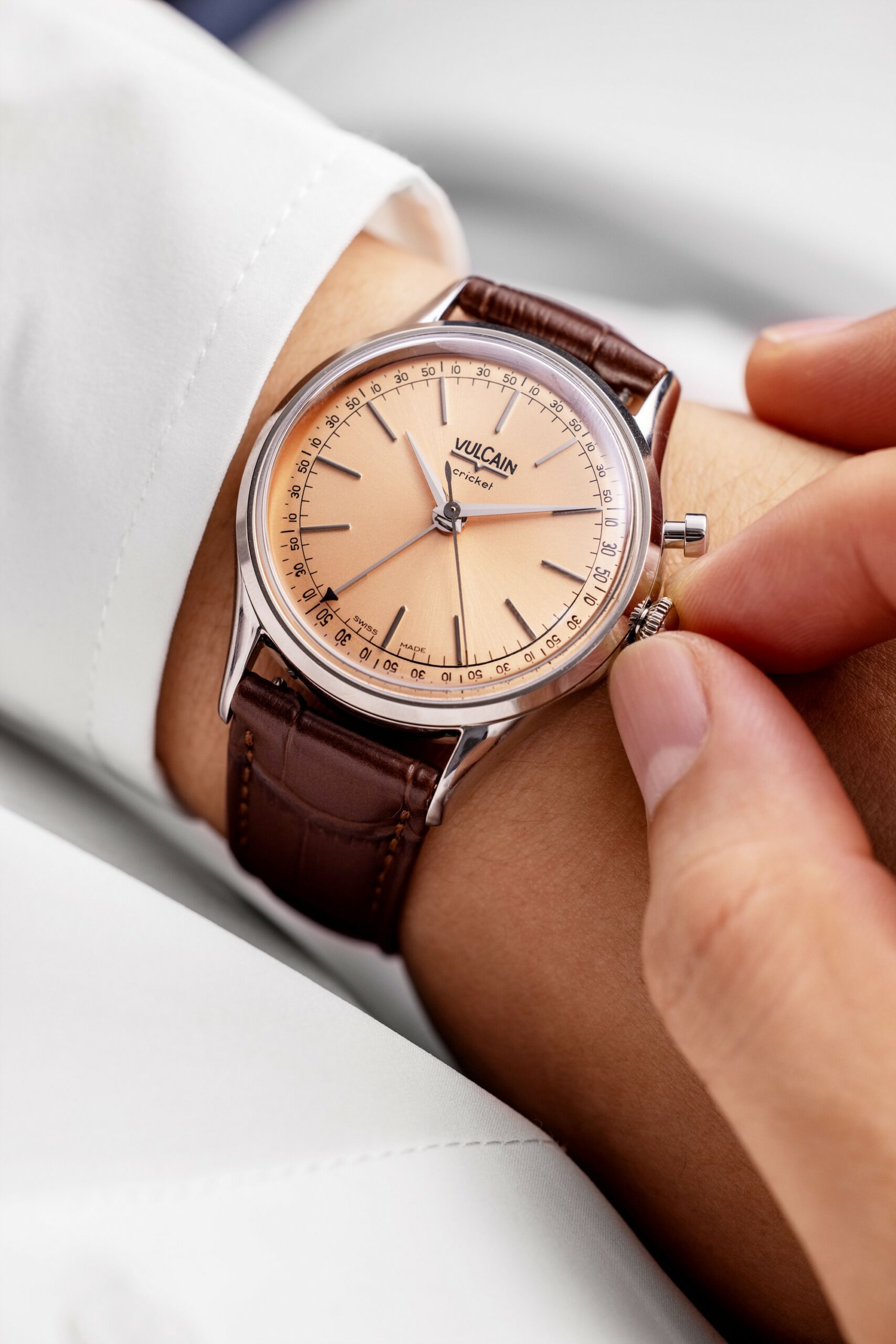 Cricket President 39 Salmon - Image 5